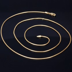 Kurze, glänzende Schlangenkette für Damen aus edlem 585 (14k) Gold in ca. 45cm ca. 1 mm