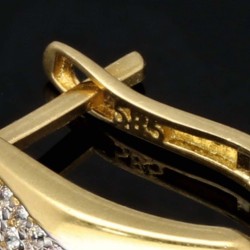 Stylische Ohrringe mit funkelnden Zirkoniasteinen und englischem Verschluss aus massivem Bicolor 585er 14K Gold