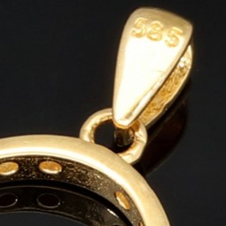 Stylischer Herz -Anhänger aus edlem 585 / 14K Gold mit Design