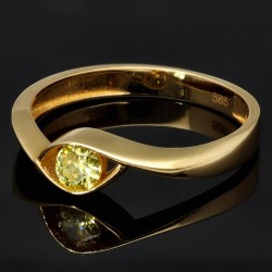 Wunderschöner Ring aus 14K 585 Gold in stilvollem Design, besetzt mit einem funkelnden, gelben Zirkonia RG ca. 55-56