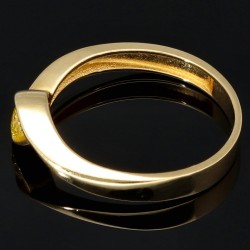 Wunderschöner Ring aus 14K 585 Gold in stilvollem Design, besetzt mit einem funkelnden, gelben Zirkonia RG ca. 55-56