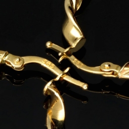 Exquisite Creolen mit Twist - Design aus Gold (585er 14K Gelbgold)