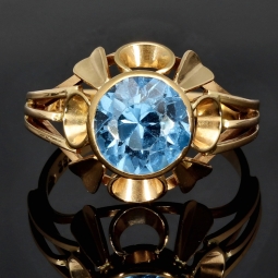 Vintage Damenring aus 333 8K Gold mit einem funkelnden, hellblauen Zirkonia - Größe 56